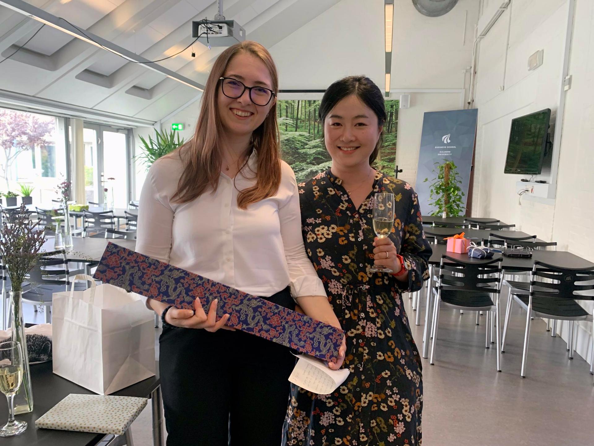 Alexandra Elena Carst (left) and Yimei Hu (right).